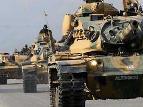 Thổ Nhĩ Kỳ điều xe tăng ra biên giới với Syria